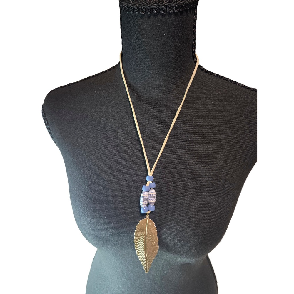 Boho Blue Beaded Feather Pendant Long Cord Necklace white and Gold Tone Tribal - Picture 4 of 11